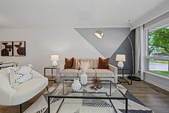 1 Cameo Crescent Upper, Toronto, ON M6N 2K4