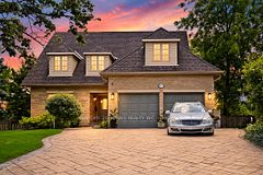 1692 Baymill Court, Mississauga, ON L5M 4M5