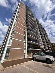 235 Grandravine Drive 407, Toronto, ON M3N 1J2