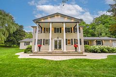 62 Gibson Lake Drive, Caledon, ON L7E 4B2