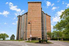 5250 Lakeshore Road 809, Burlington, ON L7L 5L2