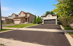 8 Albiwoods Trail, Caledon, ON L7E 2J6