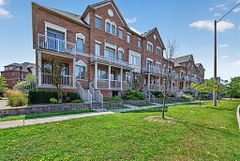 180 Howden Boulevard 15, Brampton, ON L6S 0E6