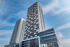 5105 Hurontario Street 422, Mississauga, ON L4Z 3X7