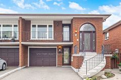 103 John Lindsay Court, Toronto, ON M3L 2L1