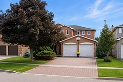 419 Parklane Road, Oakville, ON L6H 4J6
