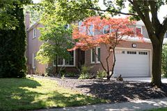 358 Erin Street, Oakville, ON L6H 4P9