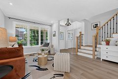 2293 Oakhaven Drive, Oakville, ON L6M 3Y9