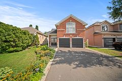 26 Highwood Road, Brampton, ON L6Z 4T7