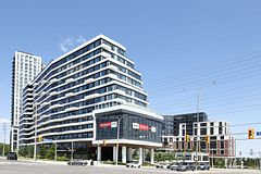 2485 Eglinton Avenue W 607, Mississauga, ON L5M 2T1