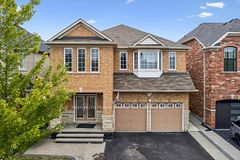 15 Lucky Lane, Brampton, ON L6R 3M3