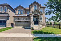 1533 Devine Point, Milton, ON L9E 1H6