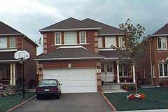 15 Carrie Crescent, Brampton, ON L6Y 4Z4