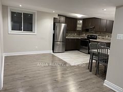 46 Rampart Drive, Brampton, ON L6P 2Z1