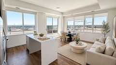 405 Dundas Street W LPH06, Oakville, ON L6M 4M2