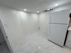 637 Dolly Bird Lane Basement, Mississauga, ON L5W 1G8