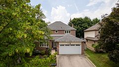 512 Hawthorne Crescent, Milton, ON N9T 4N8