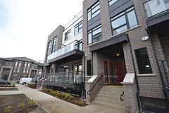 1573 Rose Way 107, Milton, ON L9E 1N4