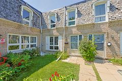 1400 Winding Trail 33, Mississauga, ON L4X 1W9