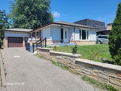 68 Broadoaks(main floor only) Drive, Toronto, ON M3J 1E4