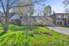 29 Robin Hood Road, Toronto, ON M9A 2W6