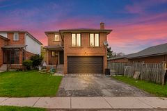 1473 Elm Road, Oakville, ON L6H 1W3
