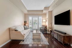 5150 Winston Churchill Boulevard 101, Mississauga, ON L5M 0P1