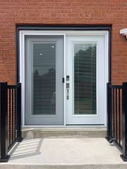 17 Rosemeade Avenue Unit 2, Toronto, ON M8Y 3A2