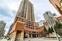 4080 Living Arts Drive 1505, Mississauga, ON L5B 4N3