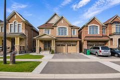 40 Wheatberry Crescent, Brampton, ON L6R 4A1