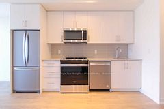 345 Wheat Boom Drive 501, Oakville, ON L6H 7X4