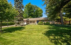 1837 Will Scarlett Drive, Mississauga, ON L5K 1J6