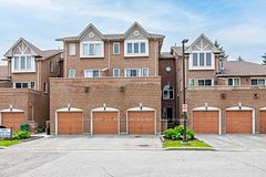 60 Barondale Drive 256, Mississauga, ON L4Z 3N8
