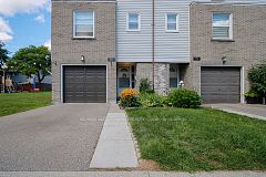 2440 Bromsgrove Road 50, Mississauga, ON L5J 4J7
