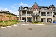 1443 National Common, Burlington, ON L7P 0V7