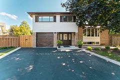1319 Sherwood Court, Burlington, ON L7M 1C8