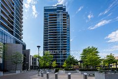 1 Valhalla Inn Road 1807, Toronto, ON M9B 1S9