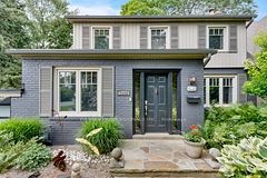 1364 Islington Avenue, Toronto, ON M9A 3K6