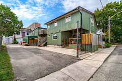 23 Abbs Street, Toronto, ON M6K 1M5