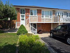 130 Shoreham Drive Lower, Toronto, ON M3N 1S9