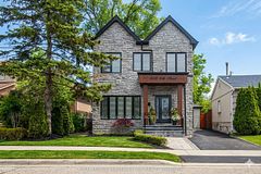 888 Fourth Street, Mississauga, ON L5E 1J6