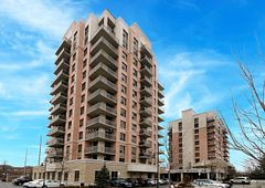 810 Scollard Court 809, Mississauga, ON L5V 0A4