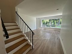 5 Cheviot Place 11, Toronto, ON M9A 2E3