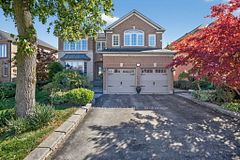 124 Royal Valley Drive, Caledon, ON L7C 1A5