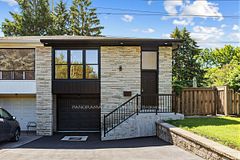 606 Abana Road Lower, Mississauga, ON L5A 1H4
