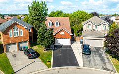 5581 Wheatland Court, Mississauga, ON L5V 2E4