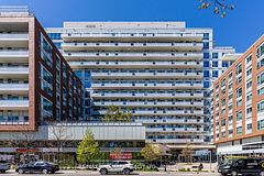 1830 Bloor Street W 717, Toronto, ON M6P 0A2