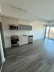 25 Neighbourhood Lane 909, Toronto, ON M8Y 0C4