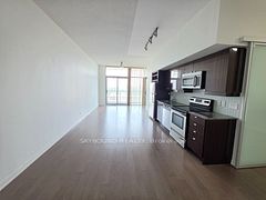 105 The Queensway Avenue 3414, Toronto, ON M6S 5B5
