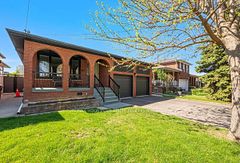 19 Hamer Boulevard, Toronto, ON M9R 4A8